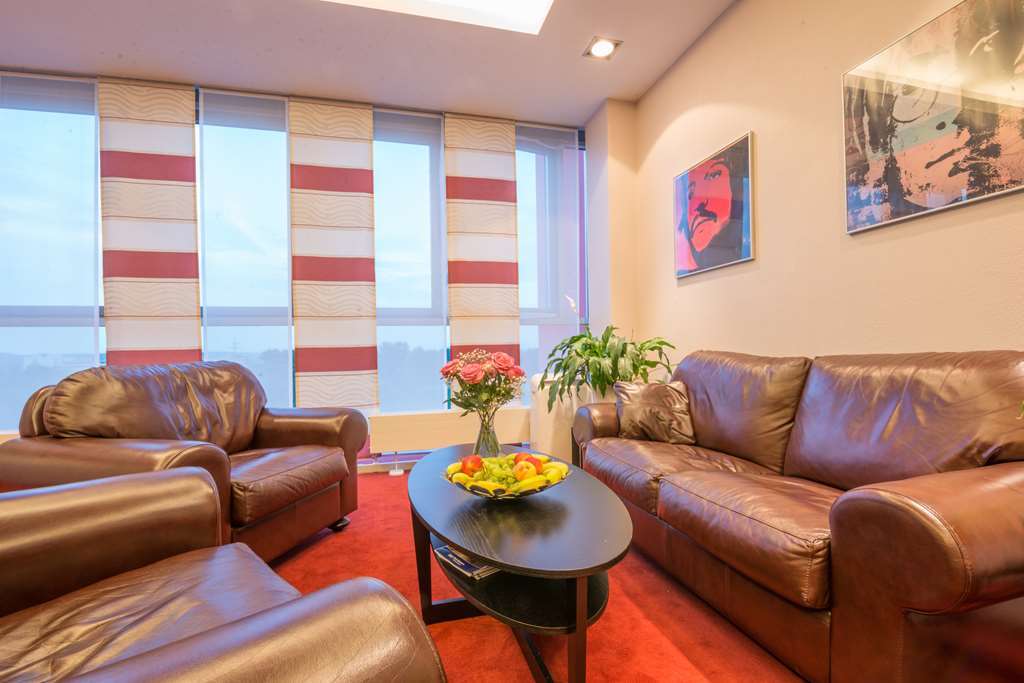 Hotel Western Amedia 3*